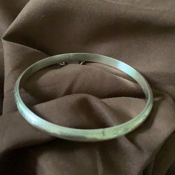 925 Sterling etched dainty bracelet - Picture 2 of 6